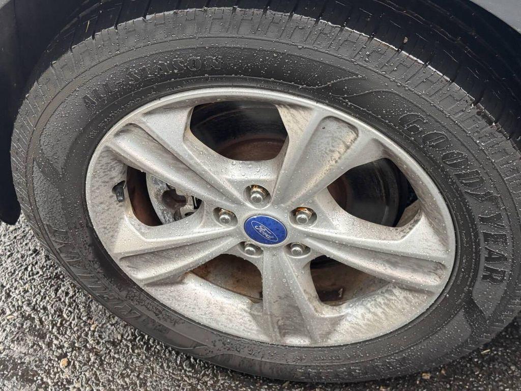 used 2013 Ford Escape car, priced at $4,995