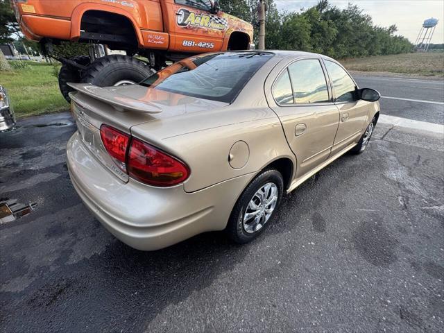 used 2004 Oldsmobile Alero car, priced at $2,495