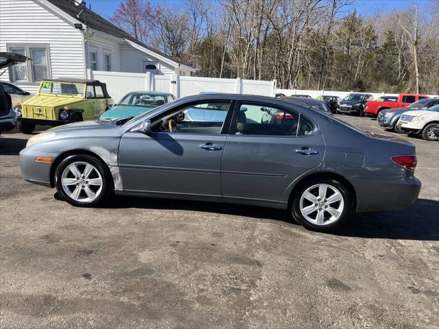 used 2005 Lexus ES 330 car, priced at $2,495