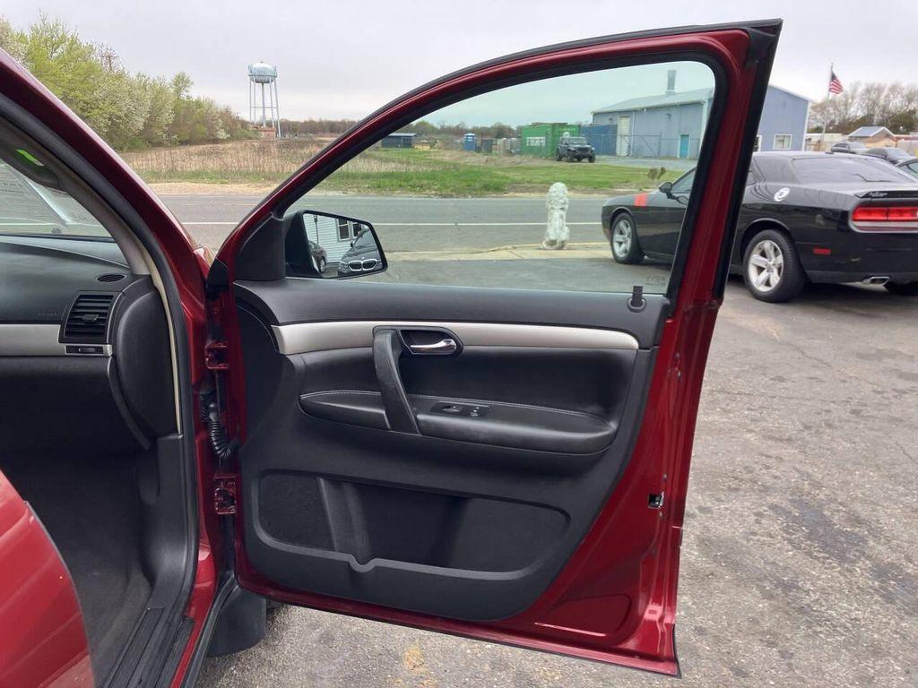 used 2008 Saturn Outlook car, priced at $1,795