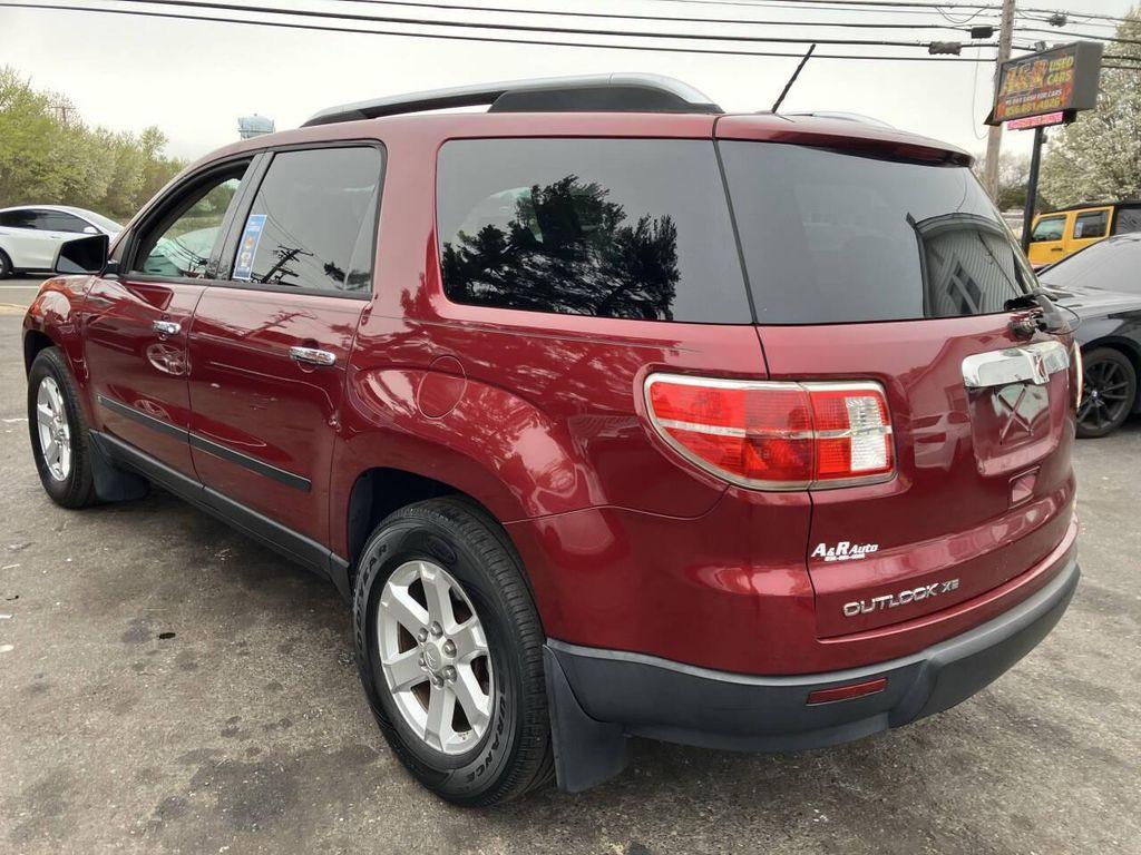 used 2008 Saturn Outlook car, priced at $1,795
