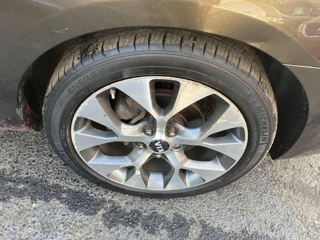 used 2009 Kia Rondo car, priced at $1,695