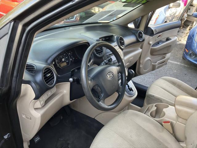 used 2009 Kia Rondo car, priced at $2,695