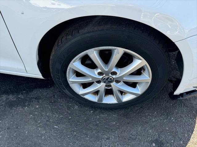 used 2010 Volkswagen Jetta car, priced at $2,495