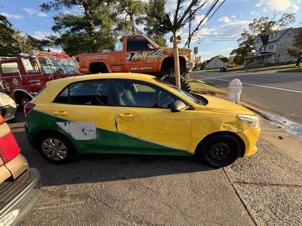 used 2018 Kia Rio car, priced at $1,895
