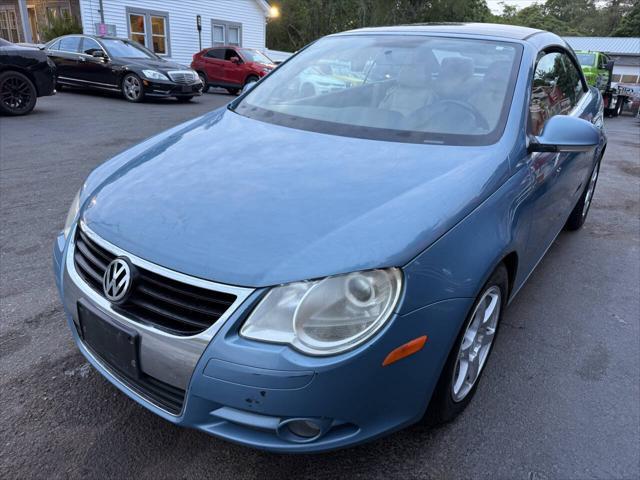 used 2008 Volkswagen Eos car, priced at $3,995