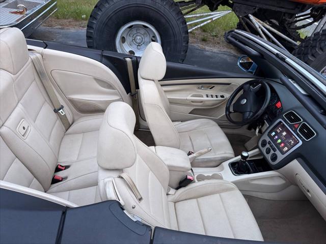 used 2008 Volkswagen Eos car, priced at $3,995