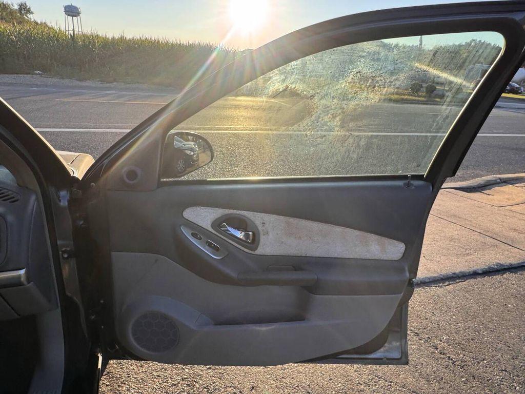 used 2005 Chevrolet Malibu car, priced at $2,495