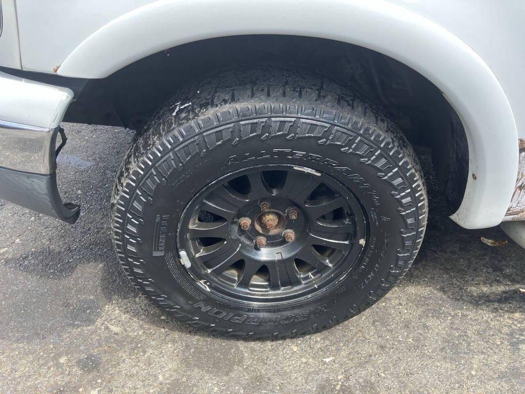 used 1999 Ford F-150 car, priced at $2,995