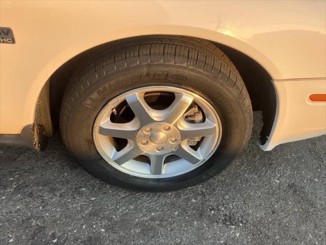 used 2002 Mercury Sable car, priced at $2,995