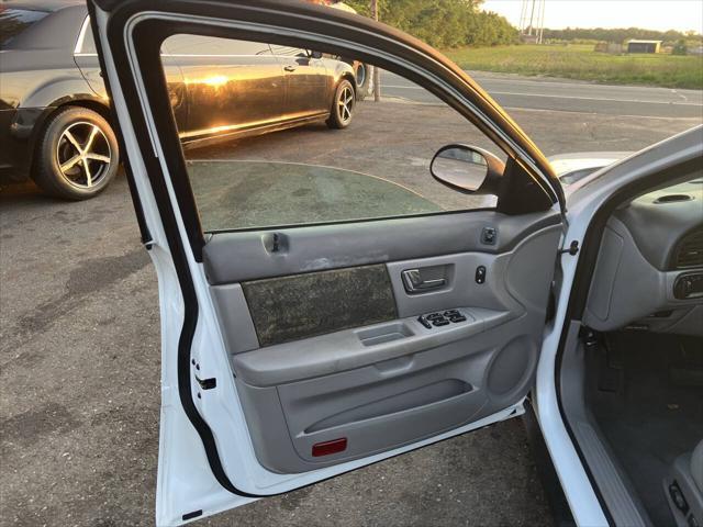 used 2002 Mercury Sable car, priced at $2,995