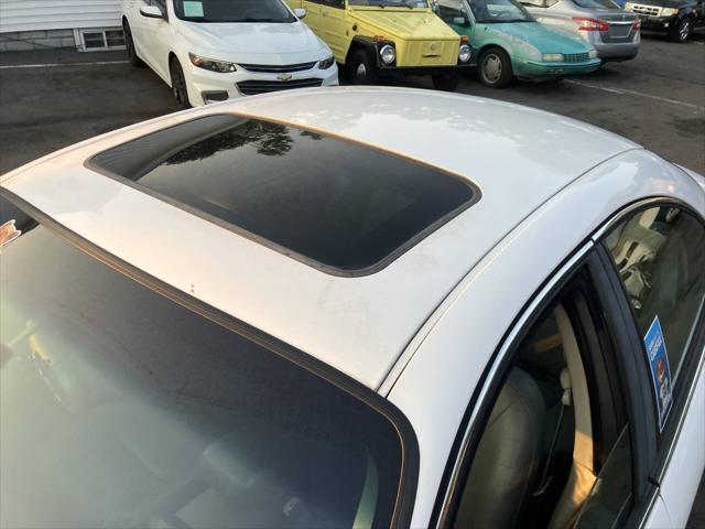 used 2002 Mercury Sable car, priced at $2,995