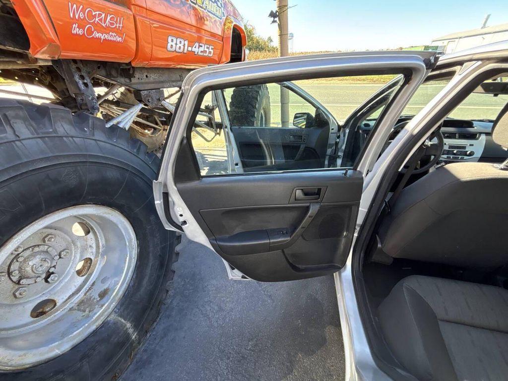 used 2009 Ford Focus car, priced at $2,195