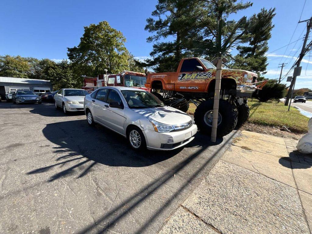 used 2009 Ford Focus car, priced at $2,195