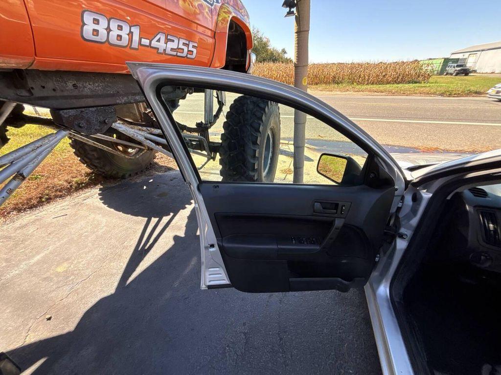 used 2009 Ford Focus car, priced at $2,195