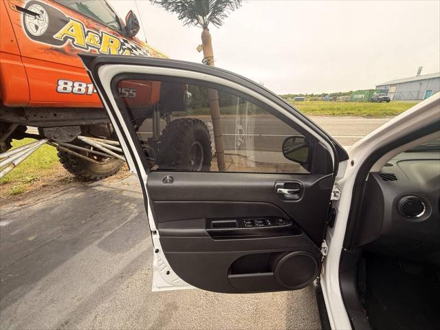 used 2011 Jeep Compass car, priced at $2,995