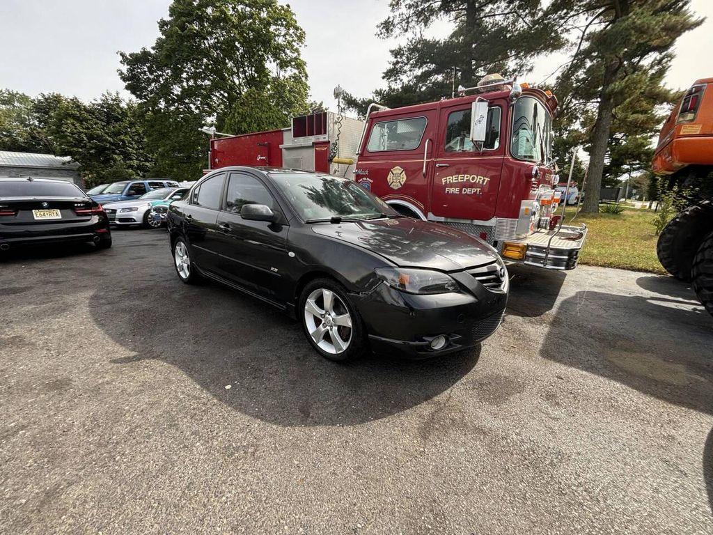 used 2005 Mazda Mazda3 car, priced at $2,495