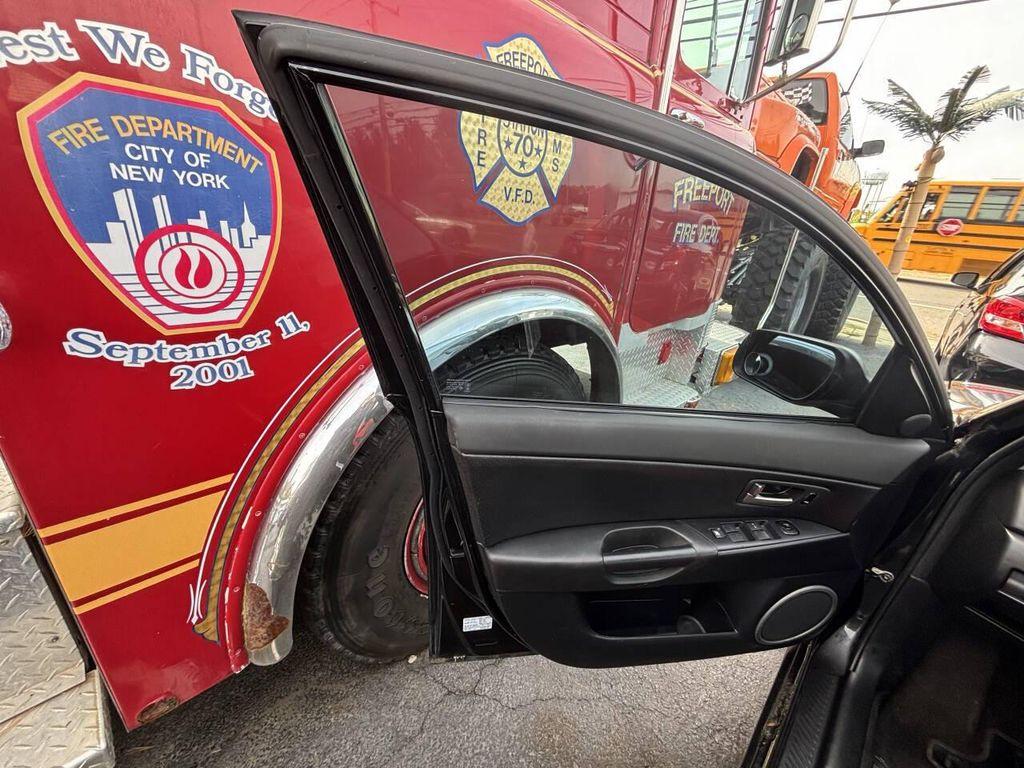 used 2005 Mazda Mazda3 car, priced at $2,495