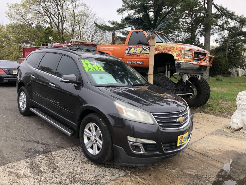 used 2014 Chevrolet Traverse car, priced at $3,495