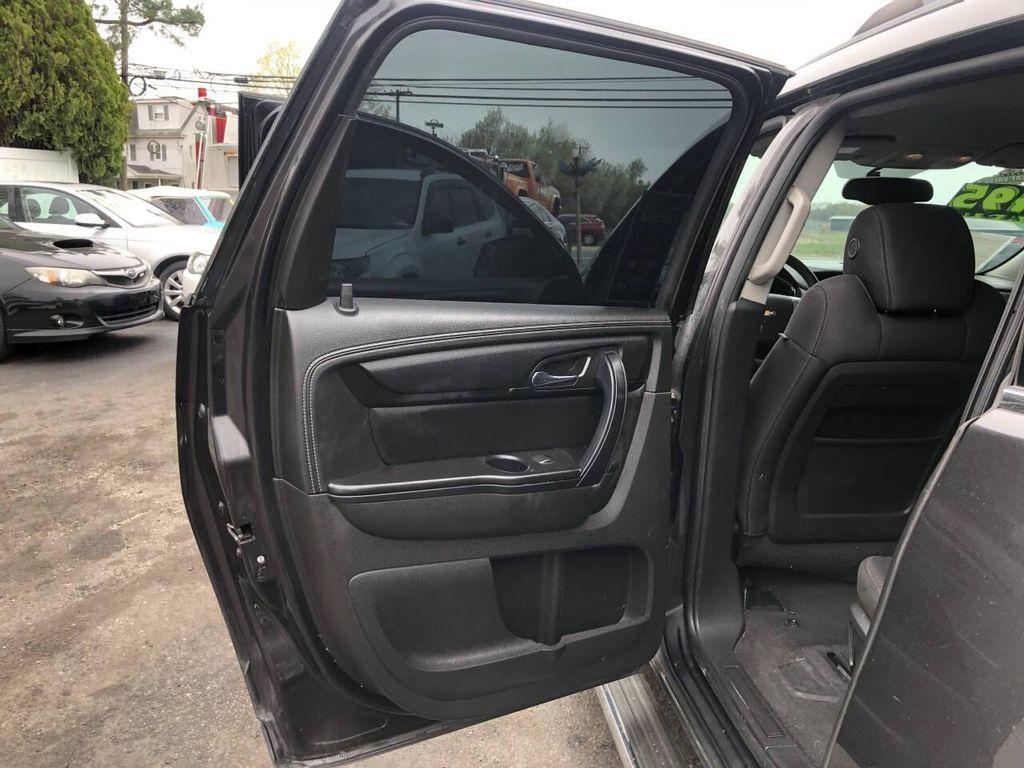 used 2014 Chevrolet Traverse car, priced at $3,495