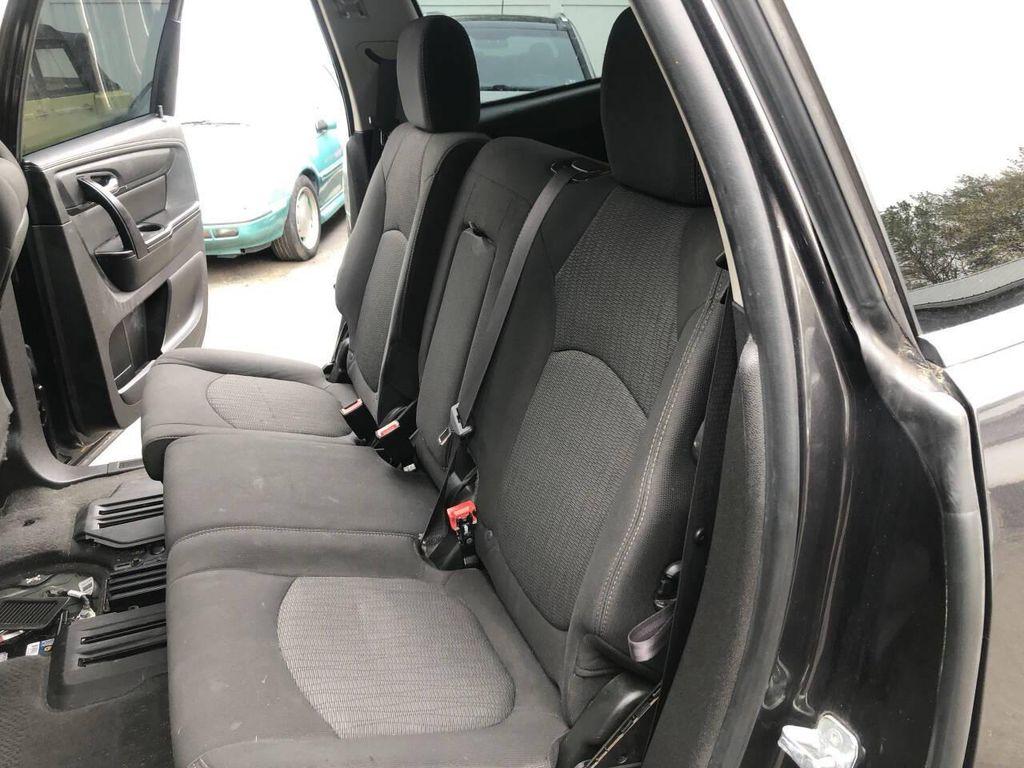 used 2014 Chevrolet Traverse car, priced at $3,495