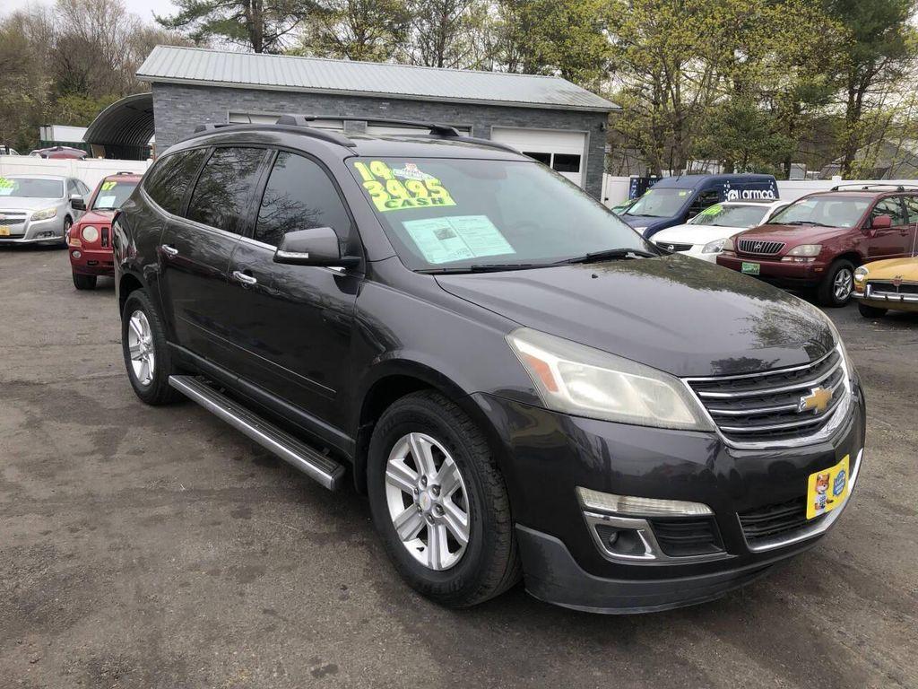 used 2014 Chevrolet Traverse car, priced at $3,495
