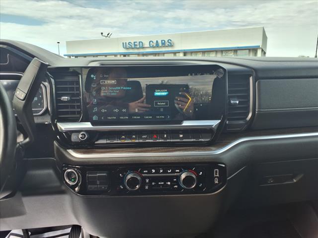 used 2022 Chevrolet Silverado 1500 car, priced at $42,995