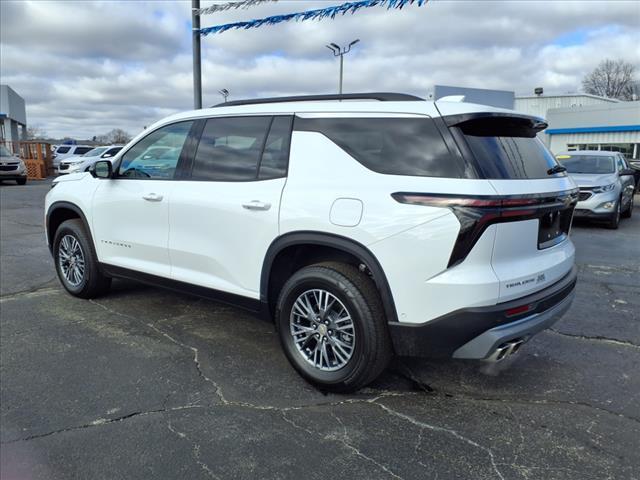 used 2024 Chevrolet Traverse car, priced at $43,995