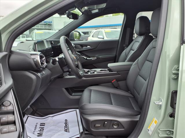 new 2026 Chevrolet Equinox car, priced at $33,484