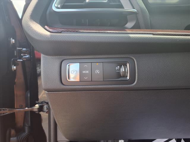 new 2025 Chevrolet Traverse car, priced at $57,854