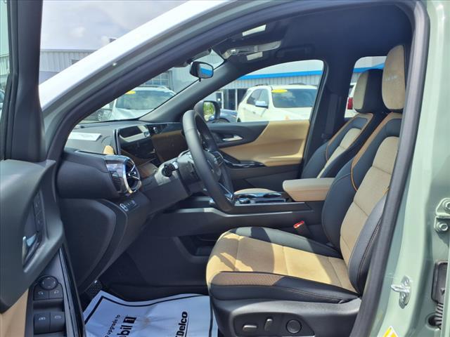 new 2025 Chevrolet Equinox car, priced at $37,590