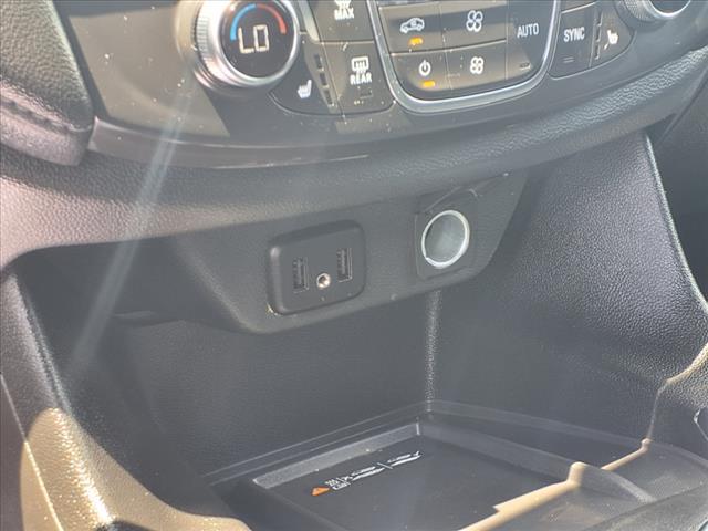 used 2023 Chevrolet Traverse car, priced at $34,495