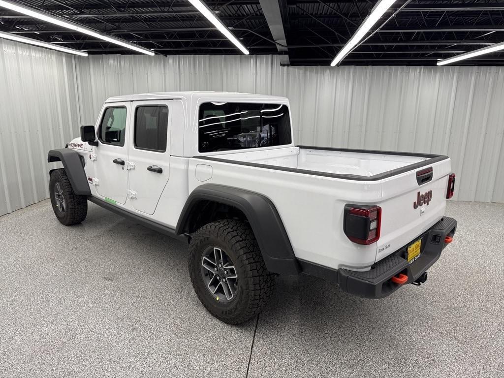 new 2025 Jeep Gladiator car, priced at $47,368