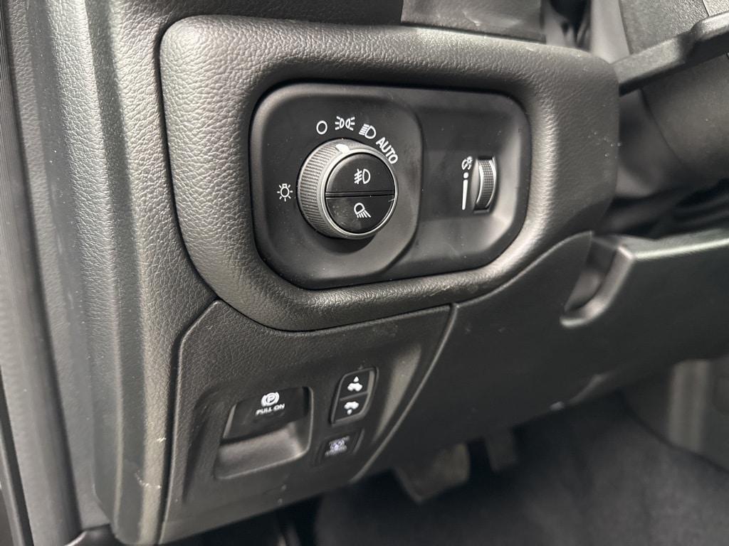 new 2025 Ram 1500 car, priced at $48,706