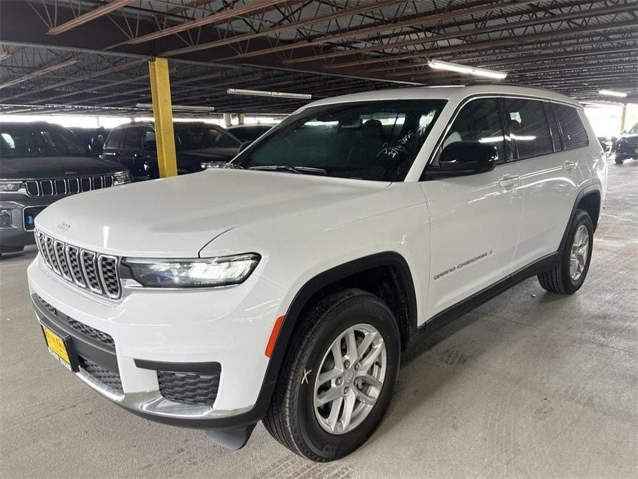 new 2024 Jeep Grand Cherokee L car, priced at $39,923