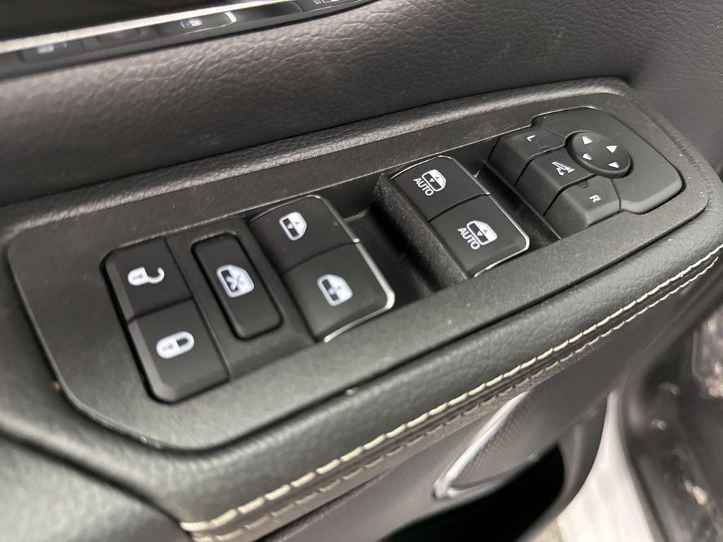 new 2025 Ram 1500 car, priced at $55,706