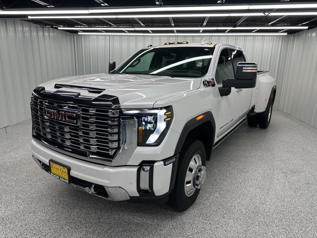 used 2024 GMC Sierra 3500 car, priced at $79,927