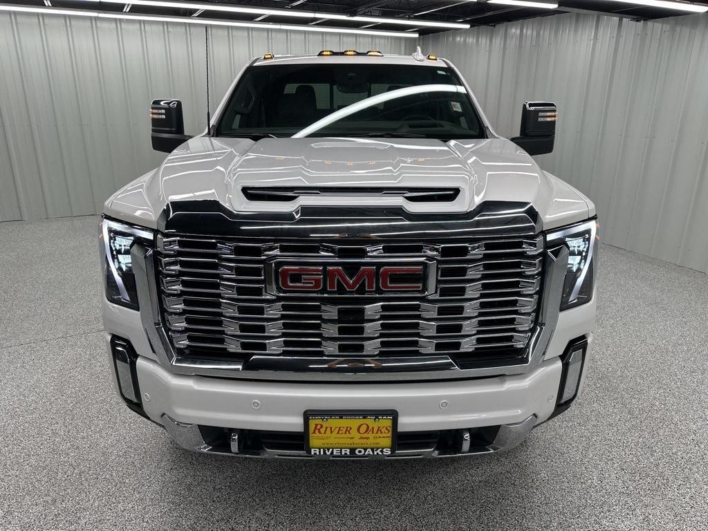 used 2024 GMC Sierra 3500 car, priced at $79,927