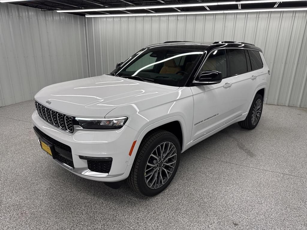 new 2025 Jeep Grand Cherokee L car, priced at $65,519