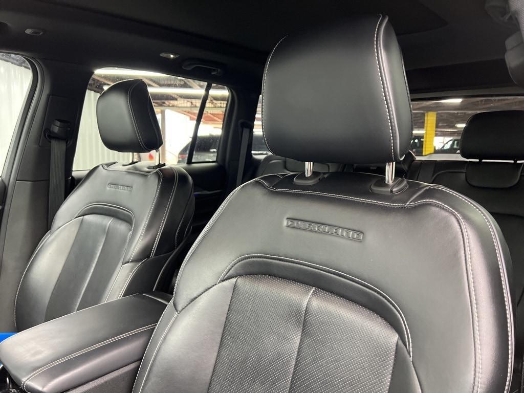 used 2022 Jeep Grand Cherokee car, priced at $33,354