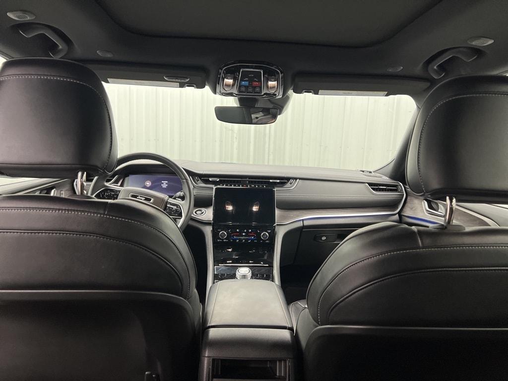 used 2022 Jeep Grand Cherokee car, priced at $33,354