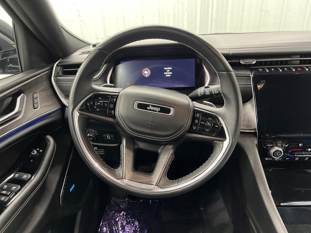 used 2022 Jeep Grand Cherokee car, priced at $33,354