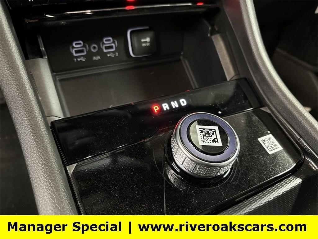 used 2024 Jeep Grand Cherokee L car, priced at $41,265