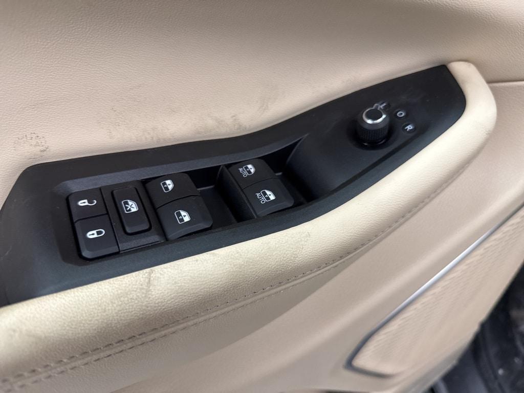 new 2025 Jeep Grand Cherokee L car, priced at $47,421