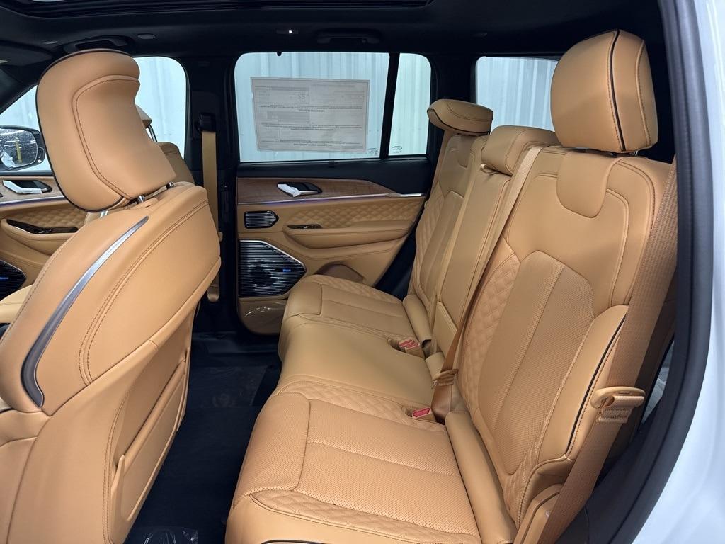 new 2025 Jeep Grand Cherokee car, priced at $63,691