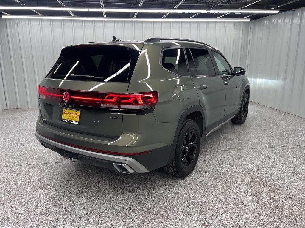 used 2024 Volkswagen Atlas car, priced at $37,685