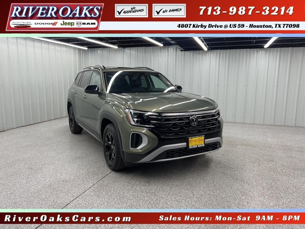 used 2024 Volkswagen Atlas car, priced at $37,685