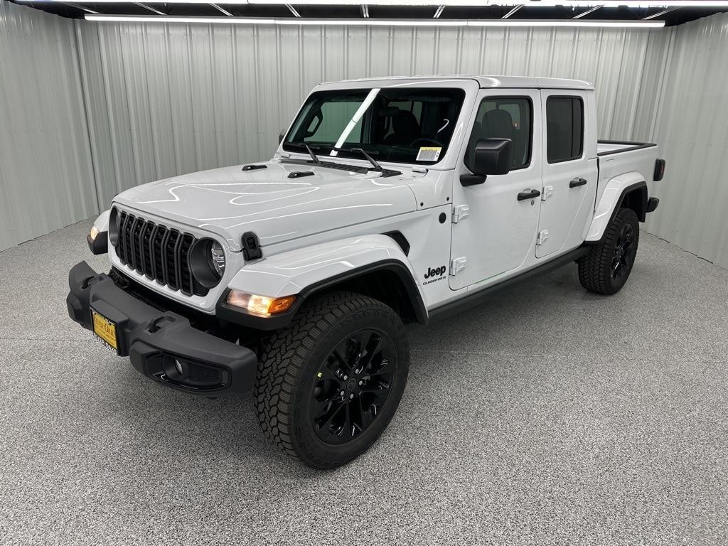 new 2025 Jeep Gladiator car, priced at $42,906