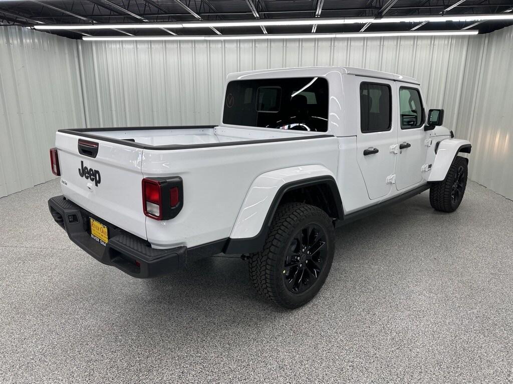 new 2025 Jeep Gladiator car, priced at $41,906