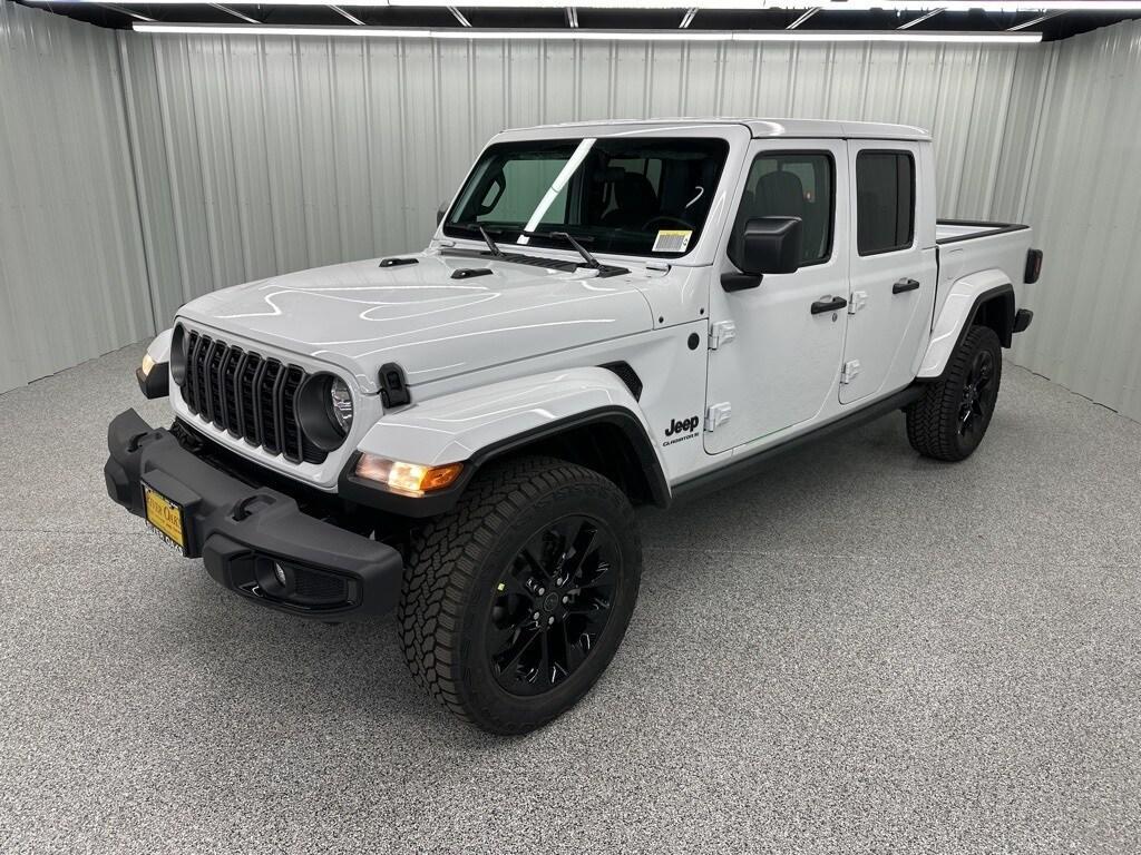 new 2025 Jeep Gladiator car, priced at $41,906